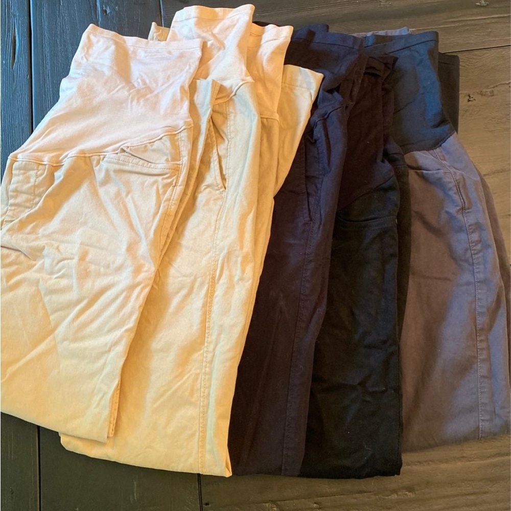 Maternity pants bundle
